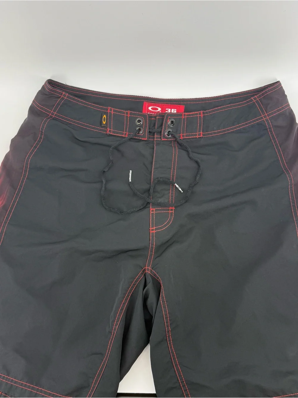 Vintage Oakley Software Bermuda Surfing Board Flame Skull Shorts Size 36 Rare
